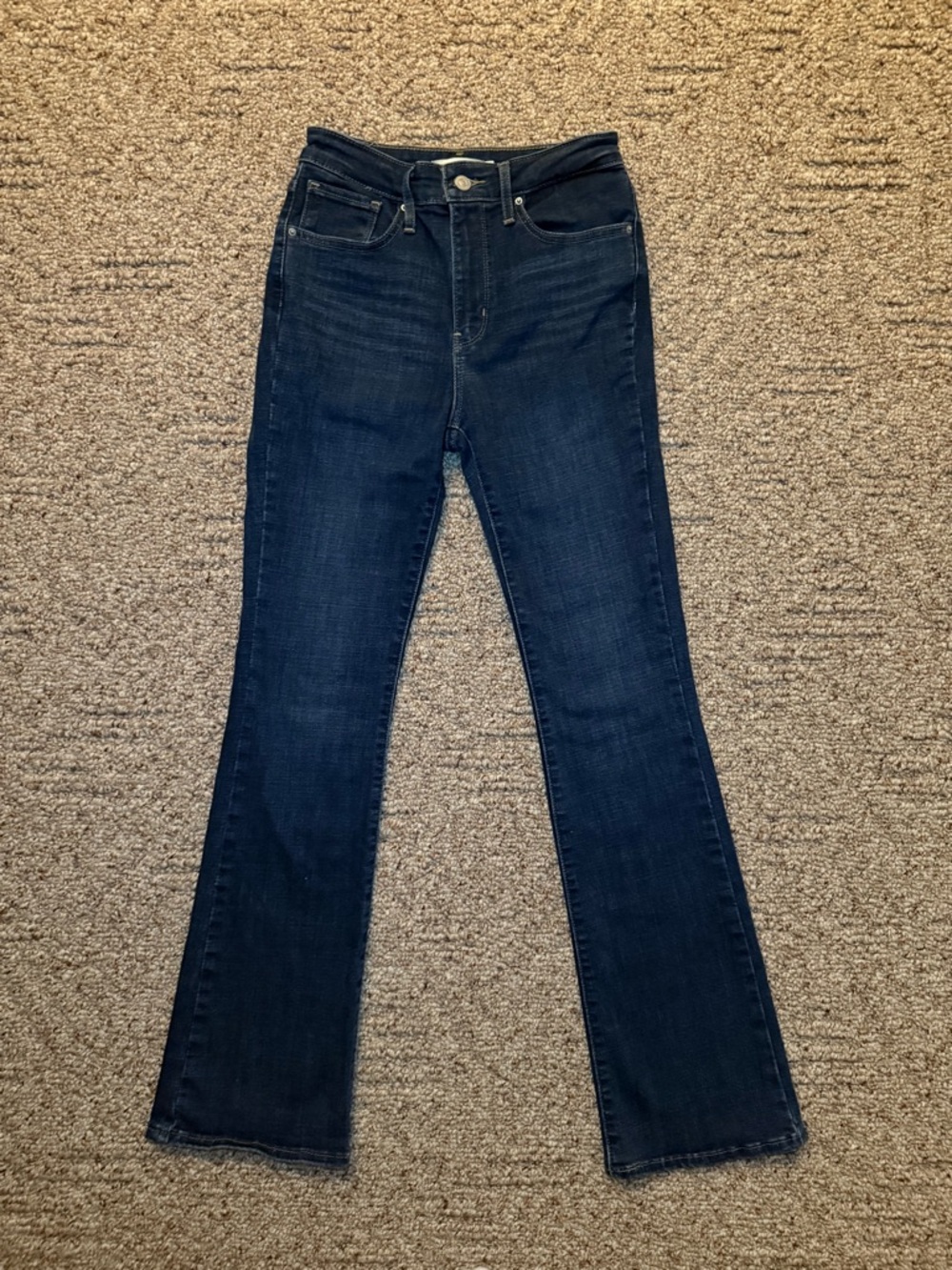 Levi’s 725 High-Rise Bootcut Jeans